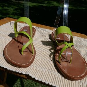 Capri L'artigiano Women's Green leather Strappy Flat Sandals Italy SZ 39/8-8.5